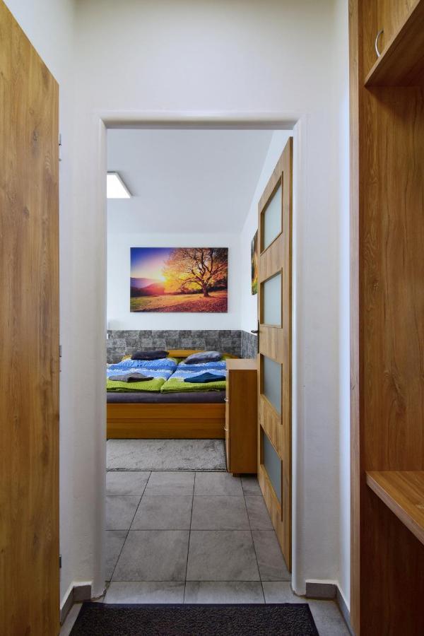 Apartman Nikola Trojanovice Extérieur photo